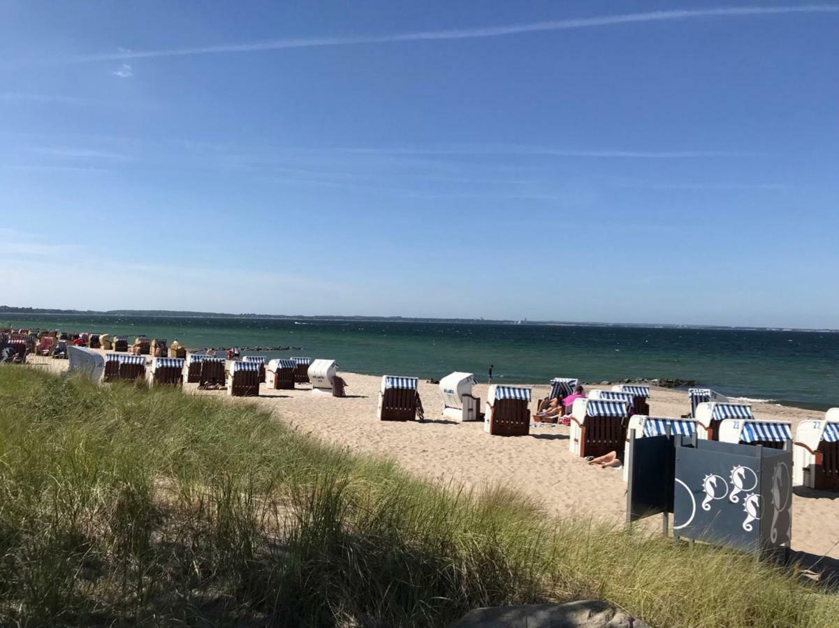Ferienwohnung Direkt Am Strand Der Ostsee Timmendorfer Strand Exterior photo